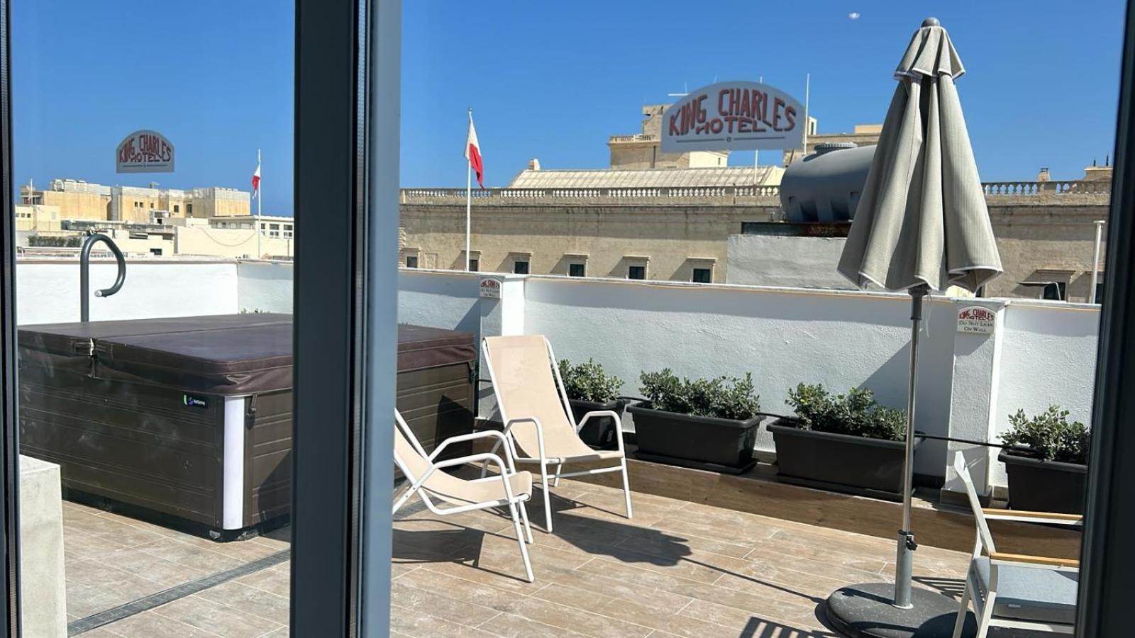 King Charles Hotel Valletta Exterior foto