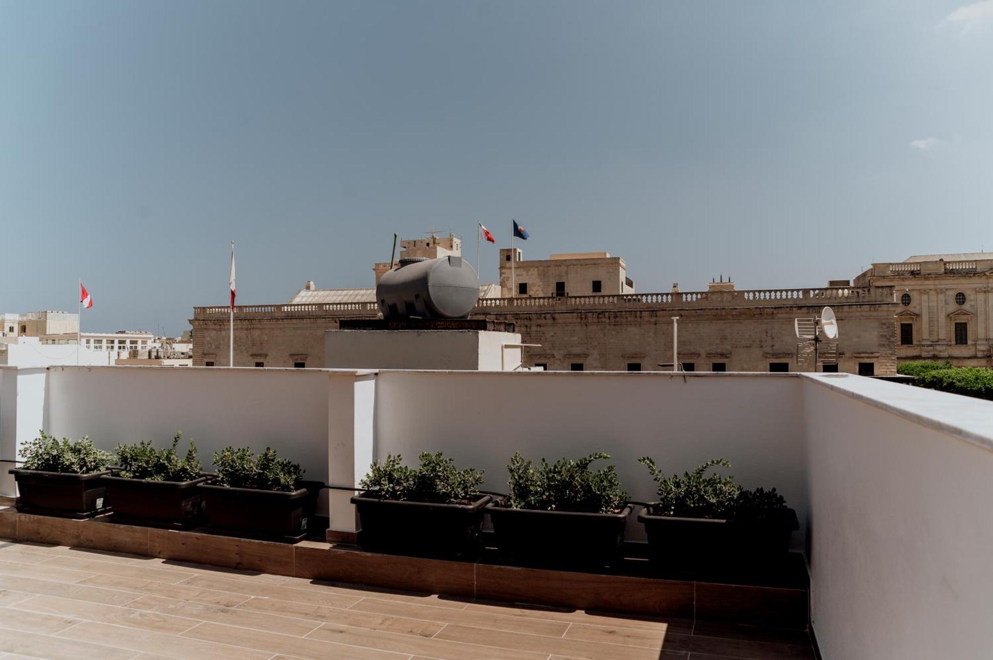 King Charles Hotel Valletta Exterior foto